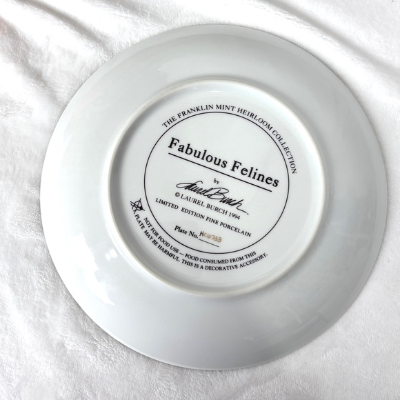 Vintage 1994 Fabulous Felines Decorative Plate - Picture 4 of 5